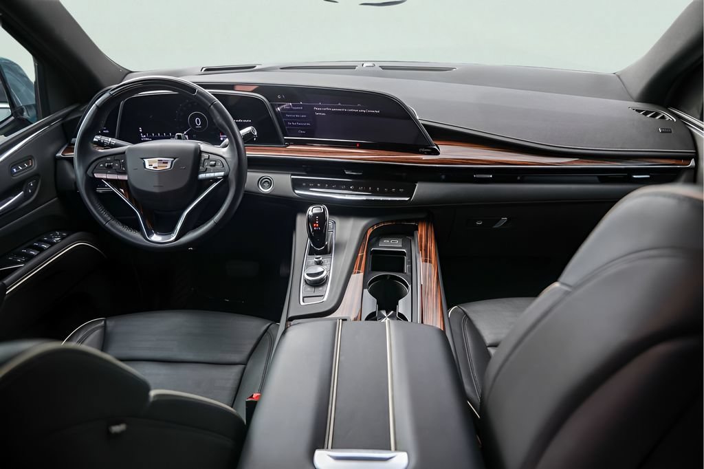 Used 2024 Argent Silver Metallic Cadillac Premium Luxury image 31