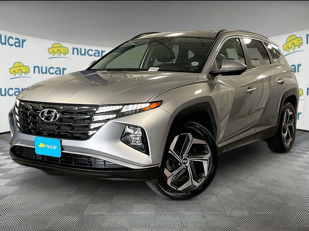 Used 2023 Shimmering Silver Hyundai SEL image 3
