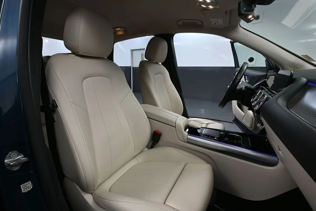 Used 2022 Blue Mercedes-Benz GLA 250 image 38