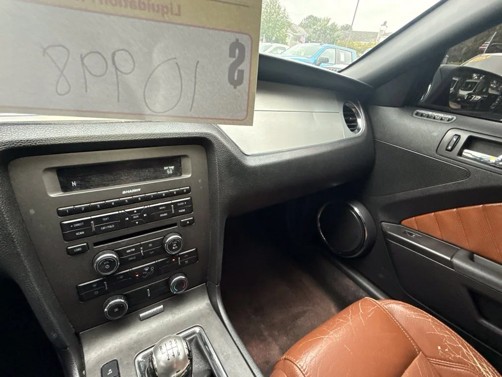 Used 2012 Red Ford V6 Premium image 19