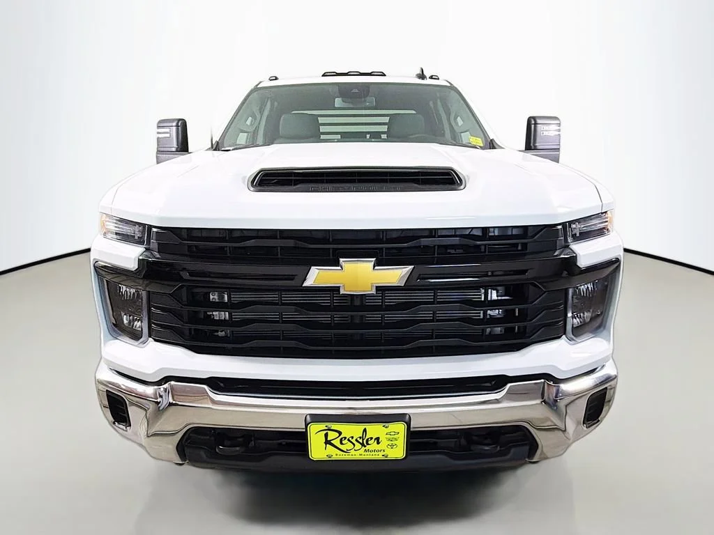 New 2026 Summit White Chevrolet Work Truck image 2
