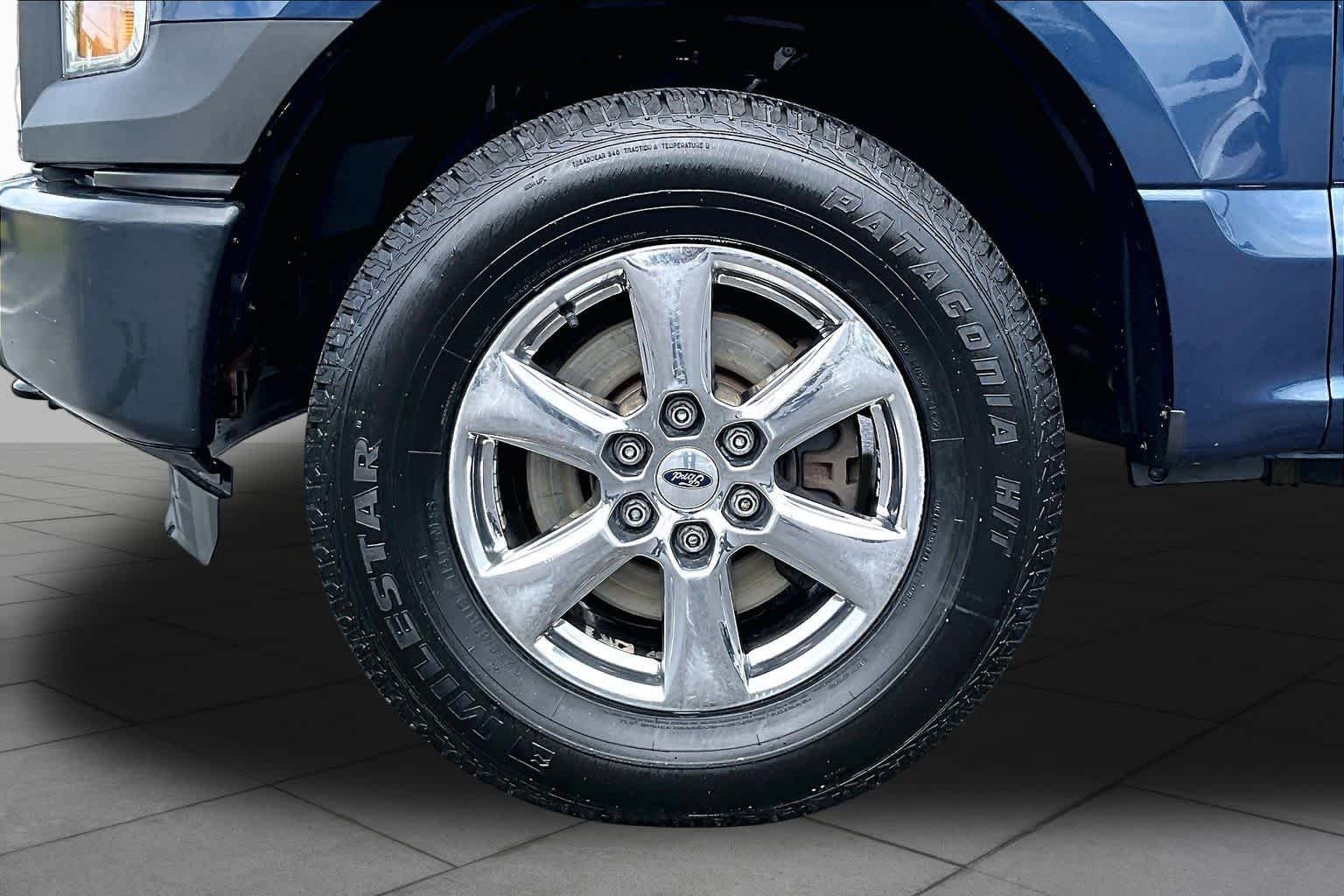 Used 2015 Blue Jeans Metallic Ford XL image 10