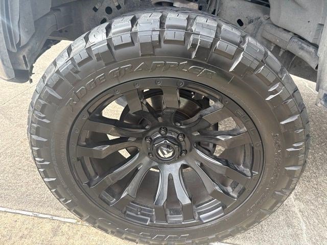 Used 2018 Stone Gray Ford King Ranch image 12