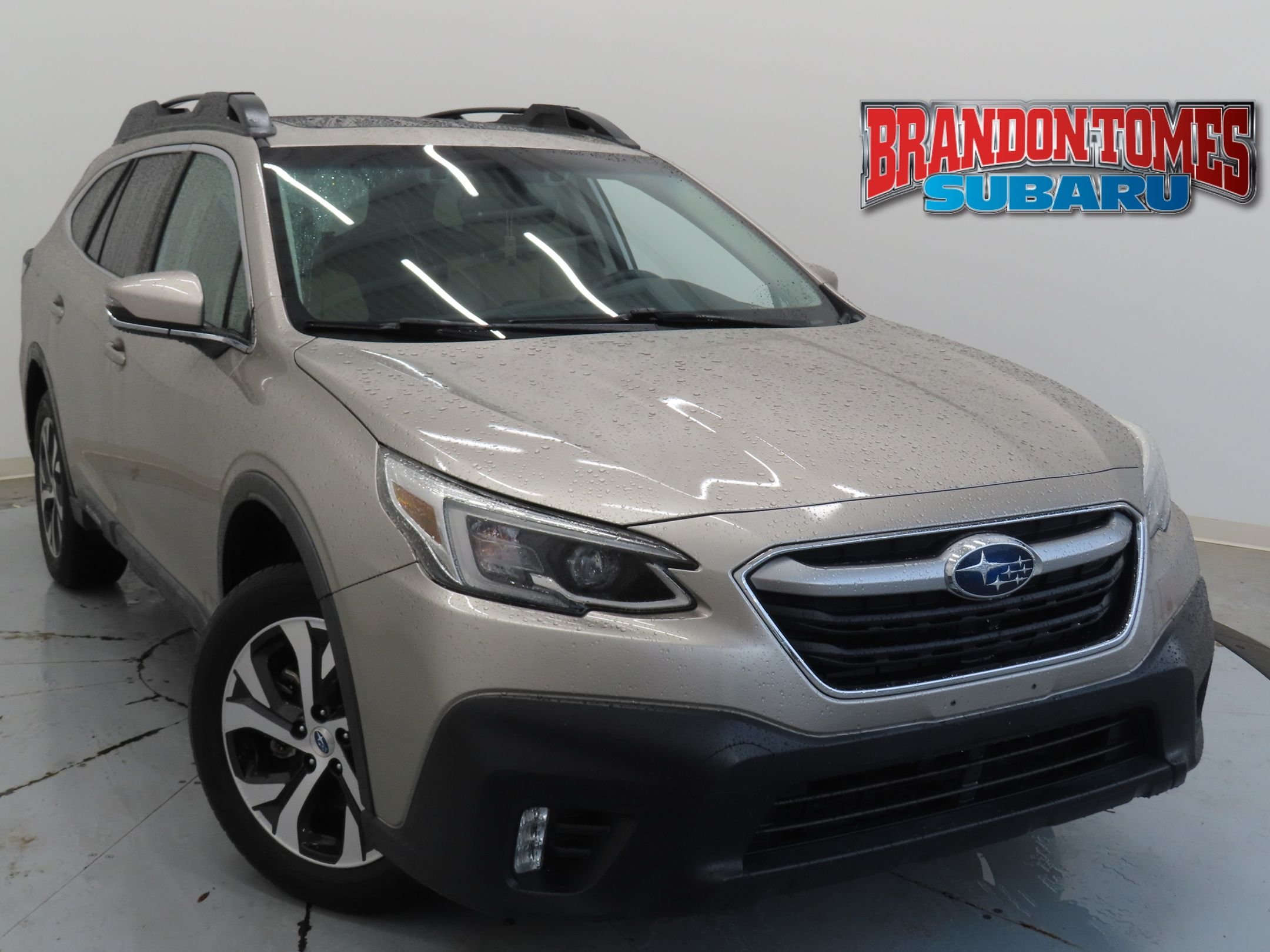 2020 Subaru Outback Limited's photo