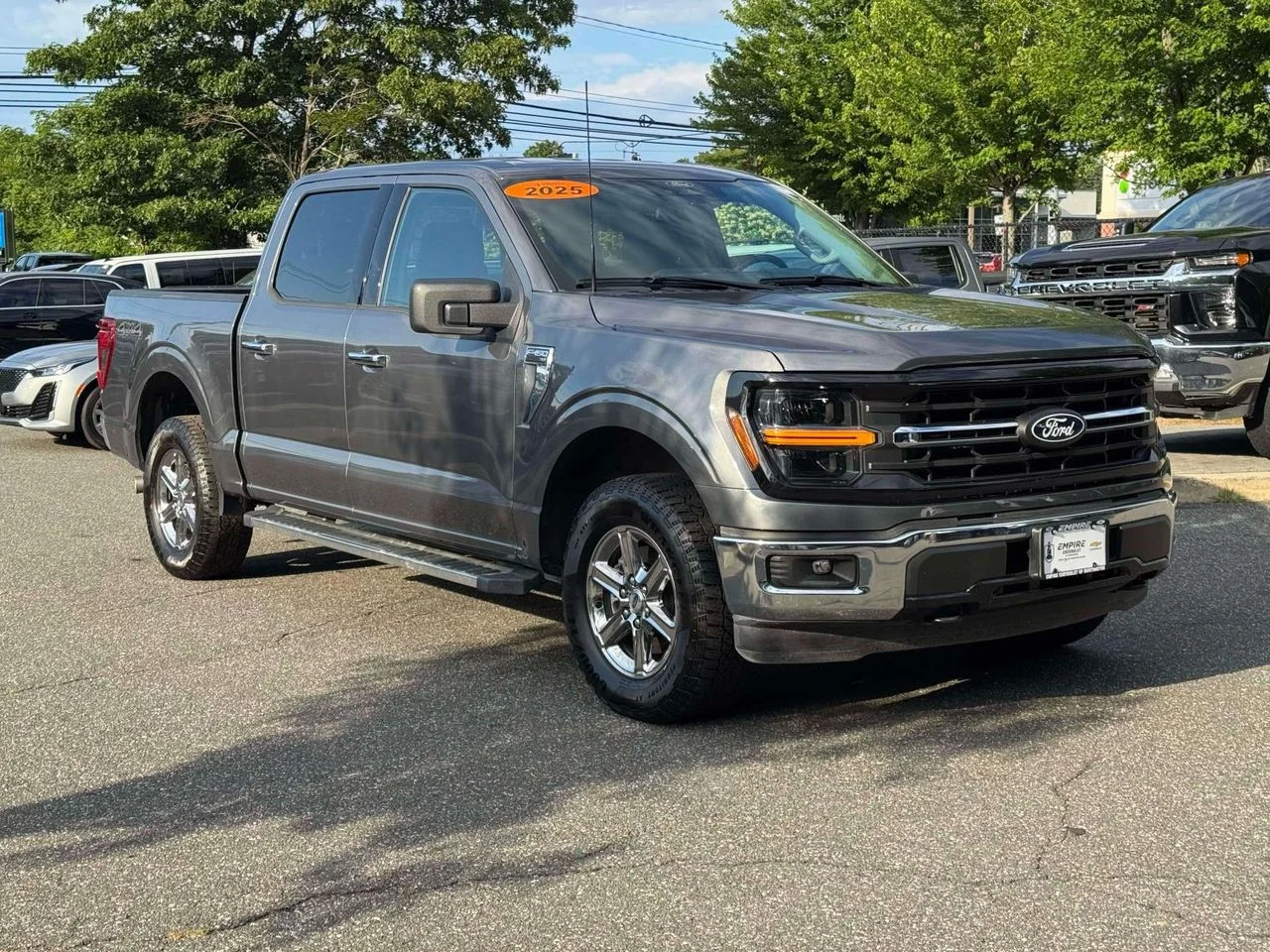 Used 2025 CARBONIZED GRAY METALLIC Ford XLT image 1