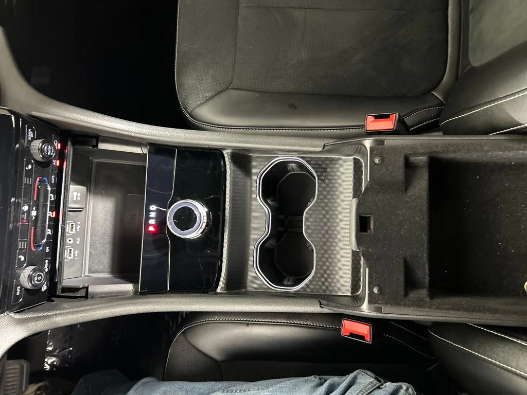 Used 2024 Silver Jeep Altitude X image 15