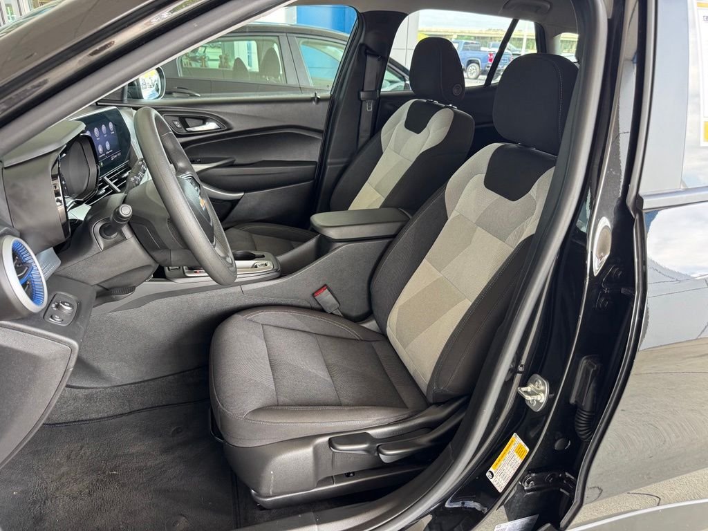 Used 2024 Black Chevrolet LS image 16