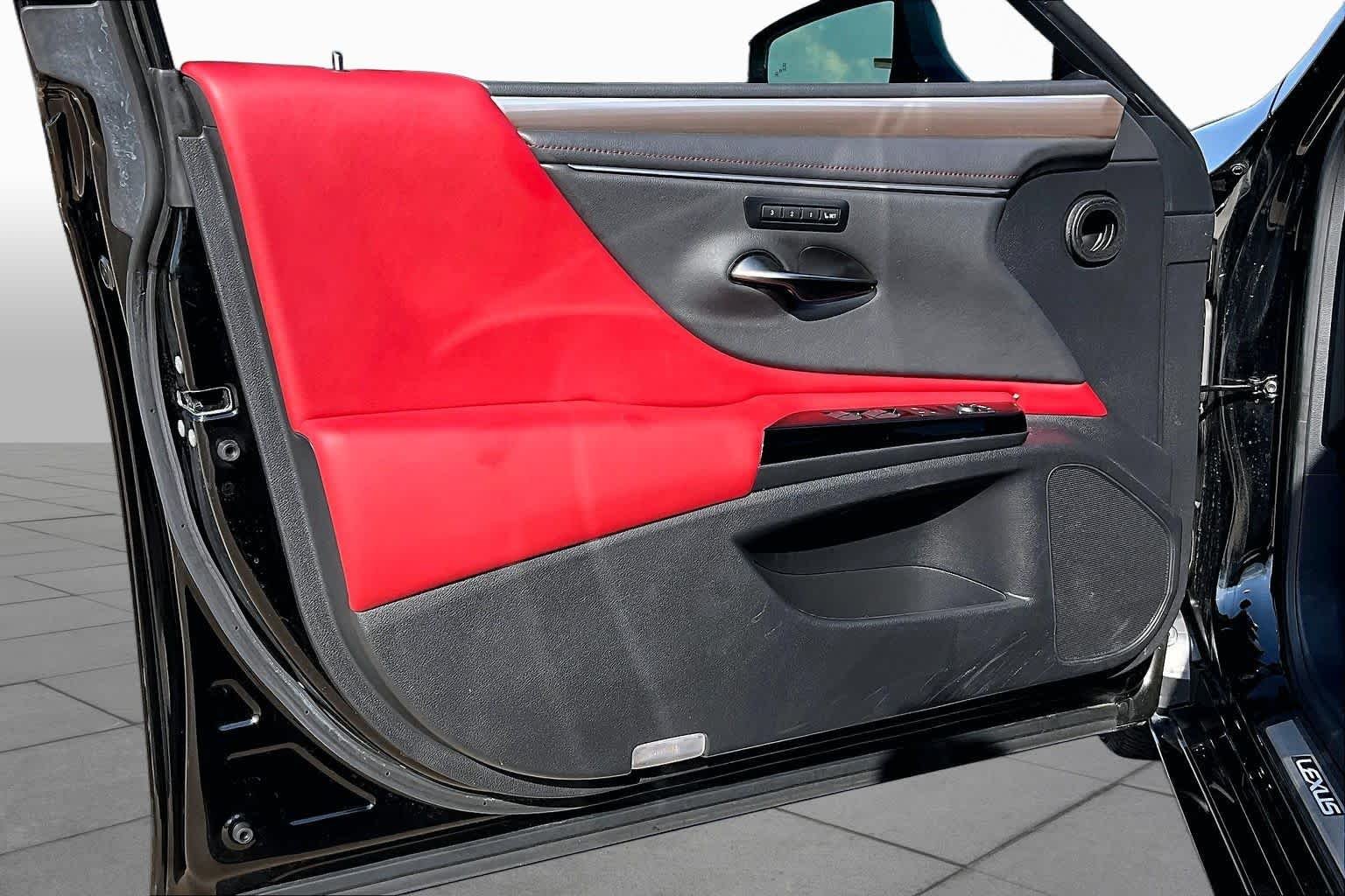 Certified Used 2024 OBSIDIAN Lexus F SPORT Handling image 21