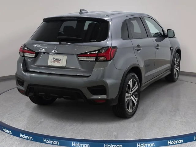 Used 2024 Gray Mitsubishi 2.0 ES image 6