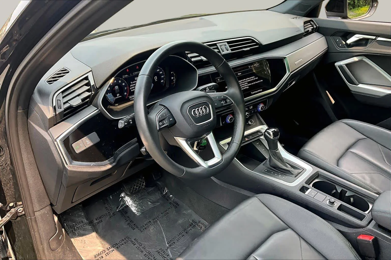 Used 2025 Mythos Black Metallic Audi S line Premium image 18