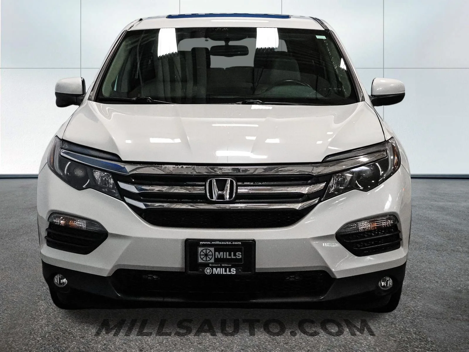 Used 2016 White Diamond Pearl Honda EX-L image 12