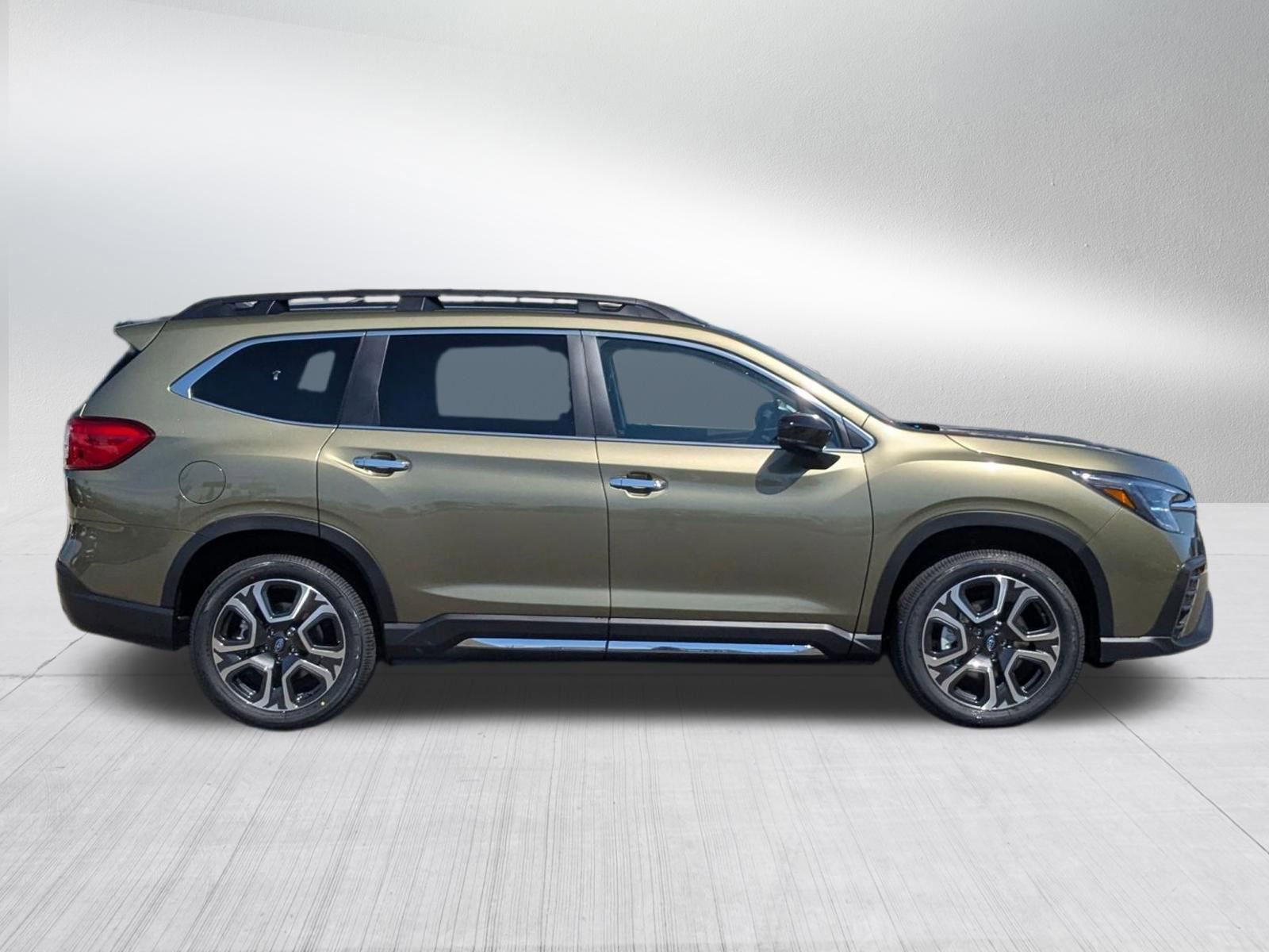 New 2026 AUTUMN GREEN METALLIC Subaru Touring 7-Passenger image 7