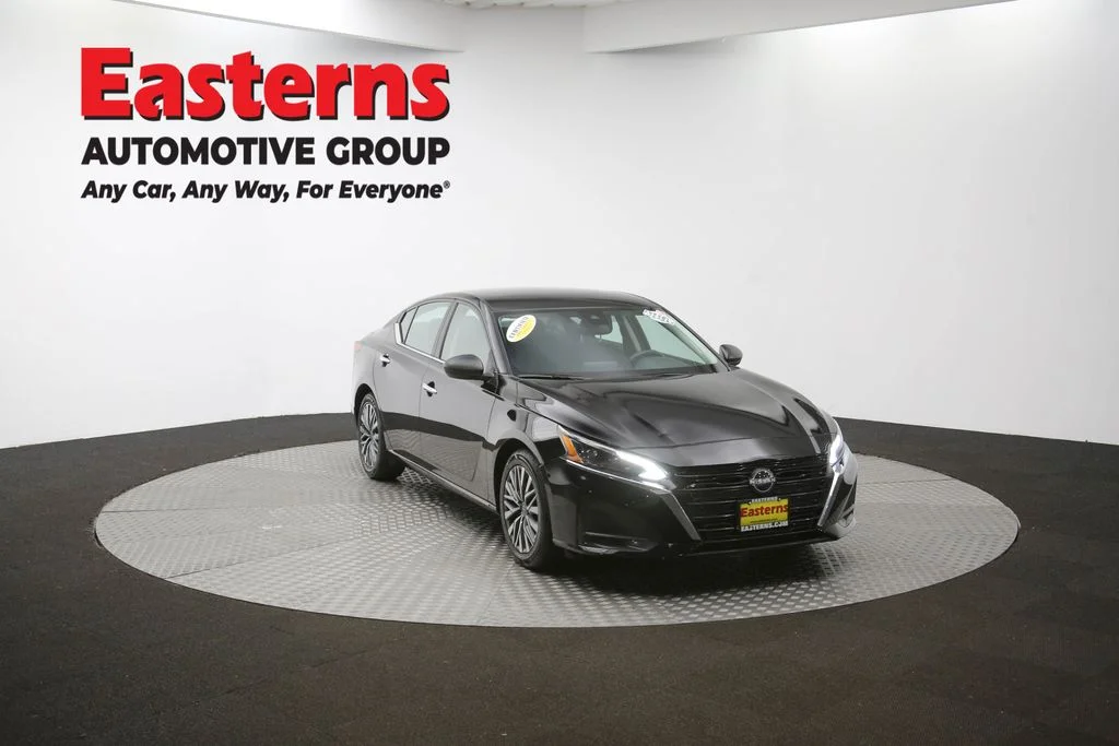 Used 2024 Black Nissan 2.5 SV image 49