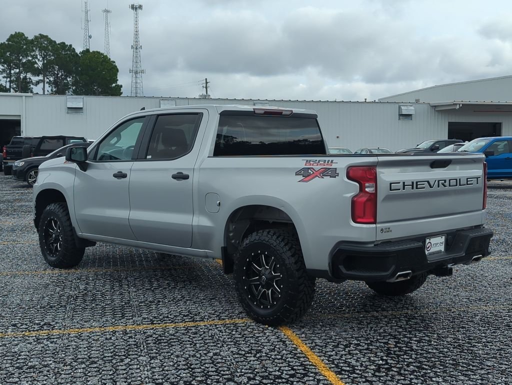 Used 2021 Silver Chevrolet Custom Trail Boss image 4