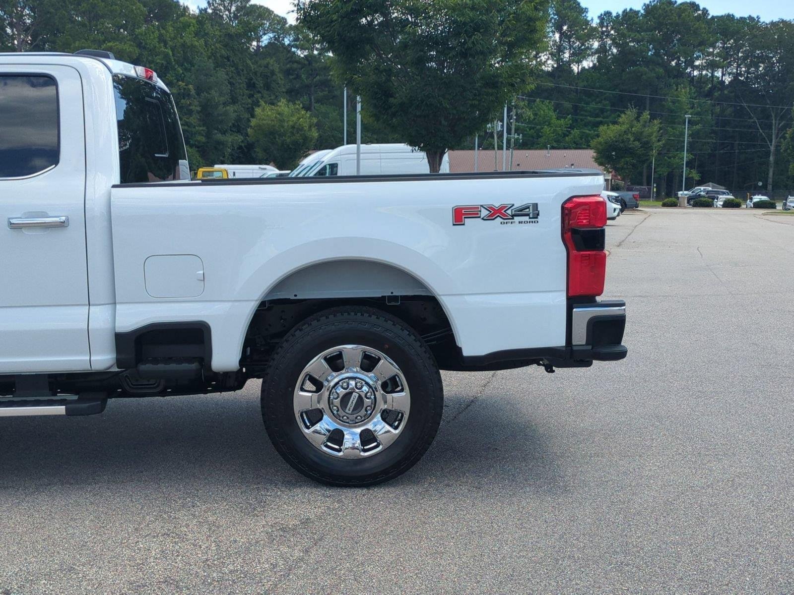 New 2026 Oxford White Ford F-250® Lariat® image 11