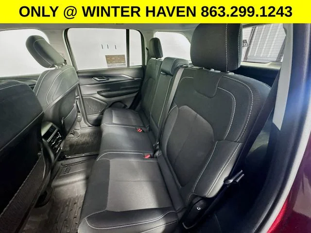 Used 2023 Red Jeep Laredo X image 22