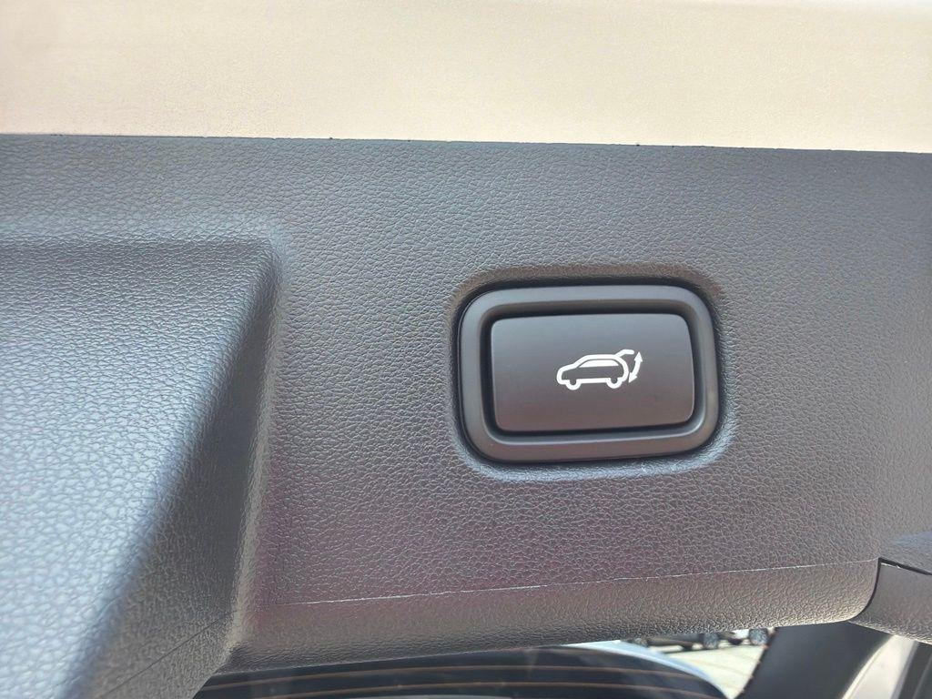 New 2026 Silver Hyundai Limited AWD image 6
