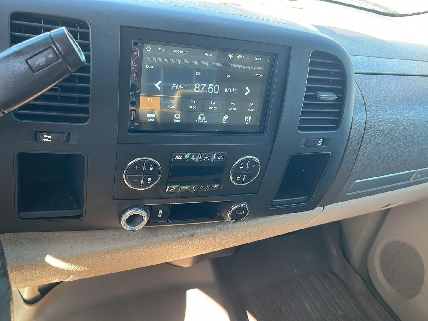 Used 2012 Blue Granite Metallic Chevrolet LT image 2