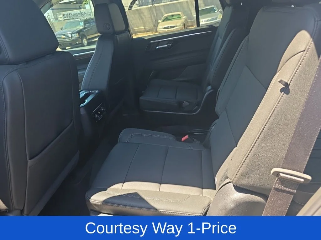 Used 2026 Gray Chevrolet Z71 image 13