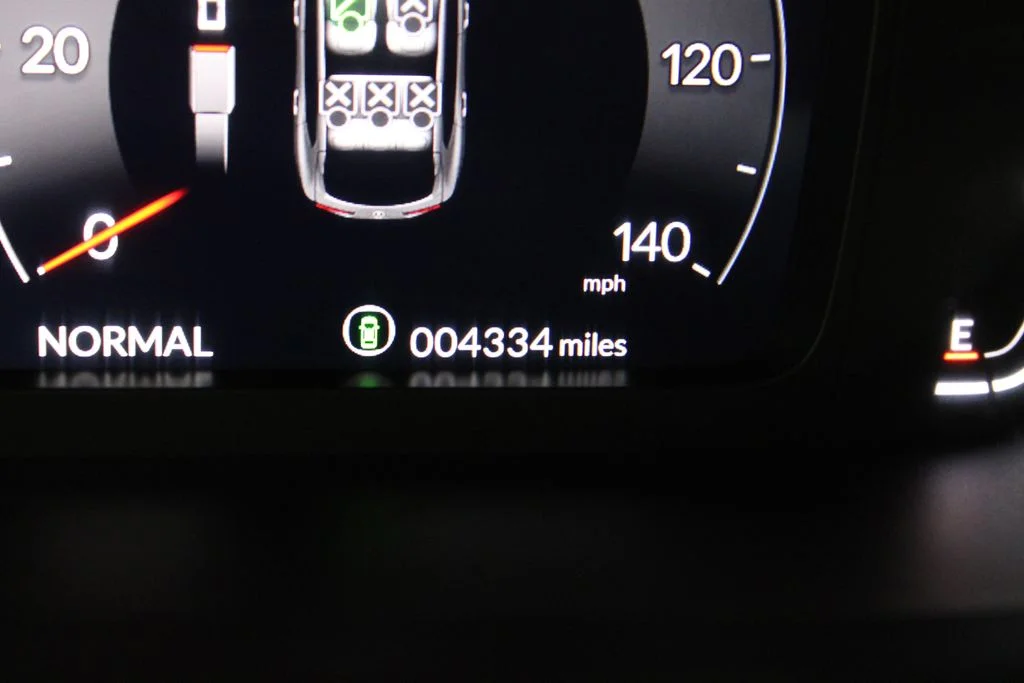 Used 2025  Acura A-Spec Package image 4