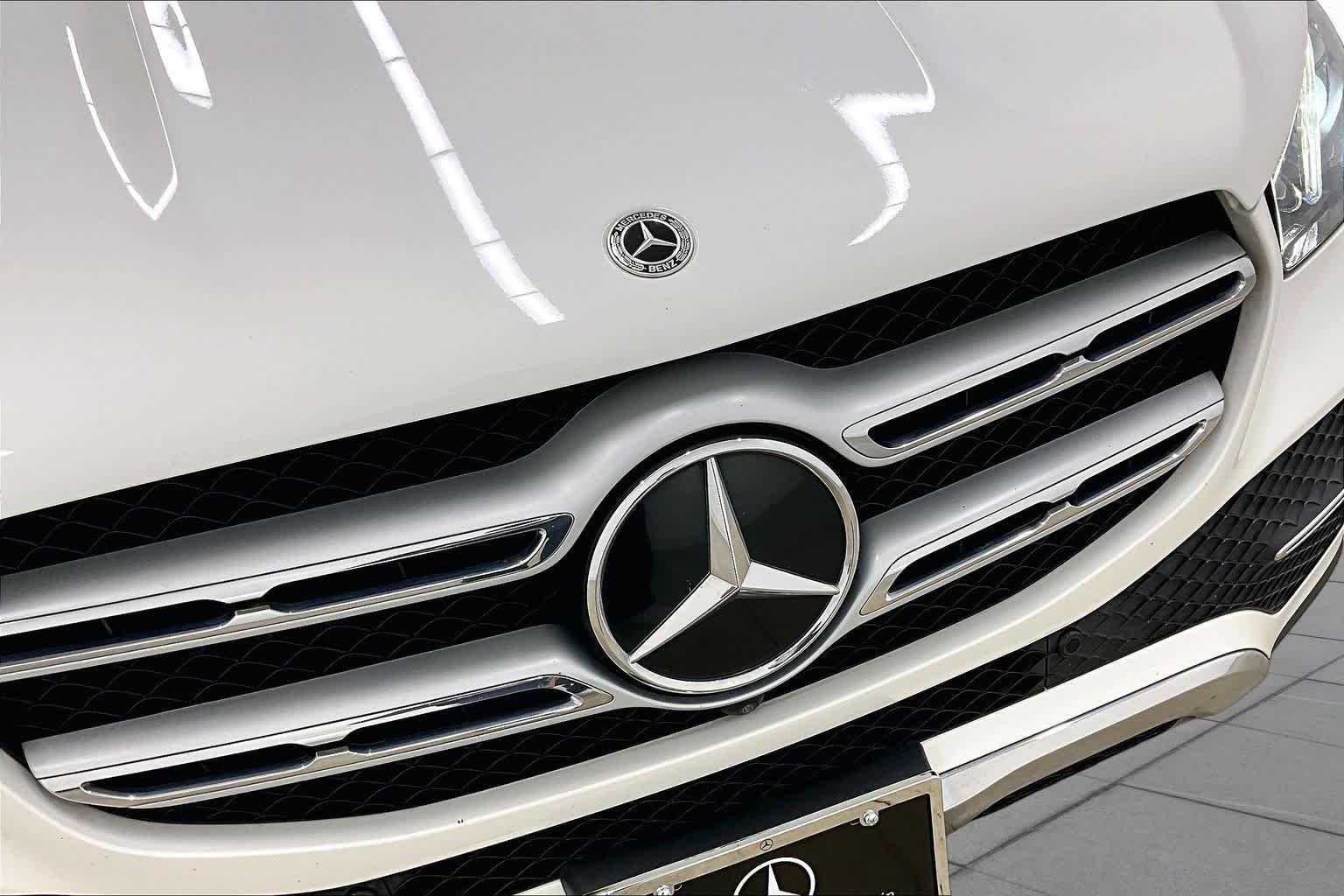 Used 2021 Polar White Mercedes-Benz GLE 350 image 29