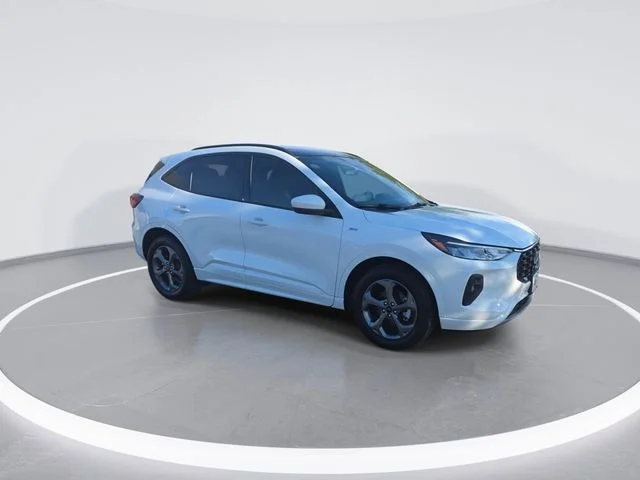 Used 2023 White Ford ST-Line Select image 2