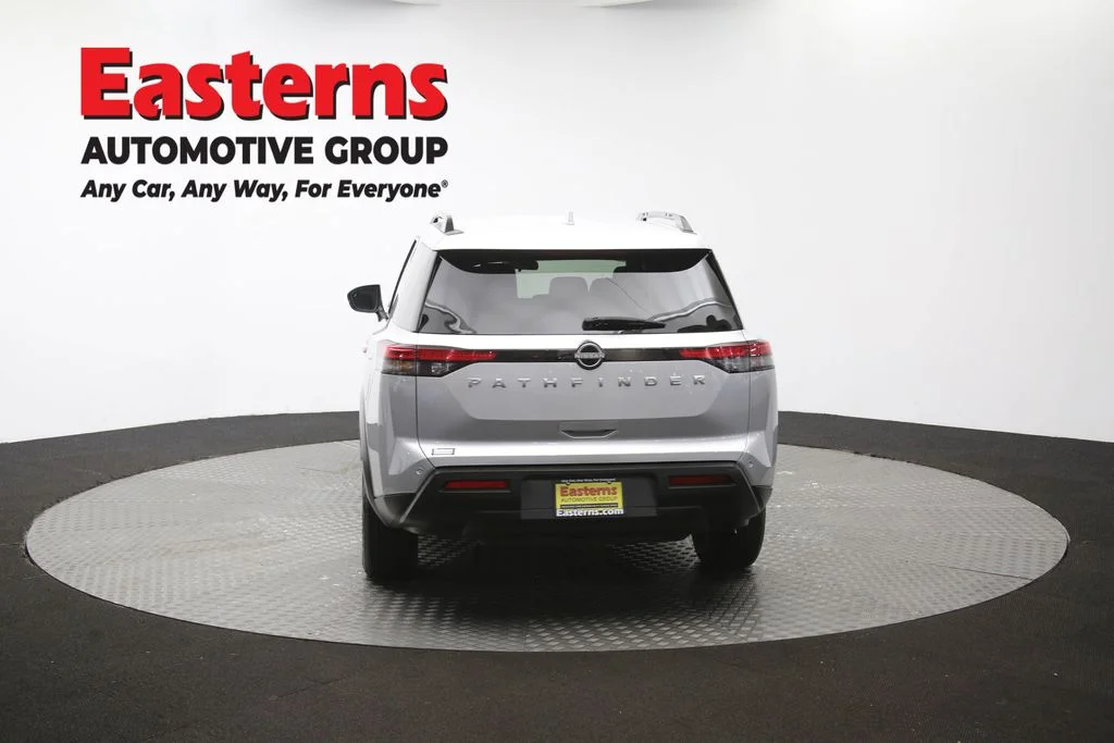 Used 2025 Silver Nissan SV image 41