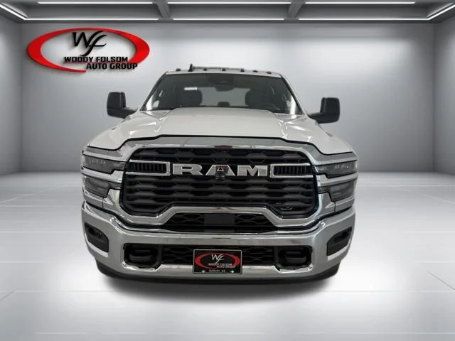 New 2026 Bright White Clear-Coat Exterior Paint RAM Tradesman image 2