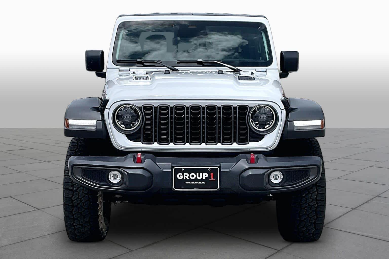 Used 2026 Bright White Clearcoat Jeep Rubicon image 4