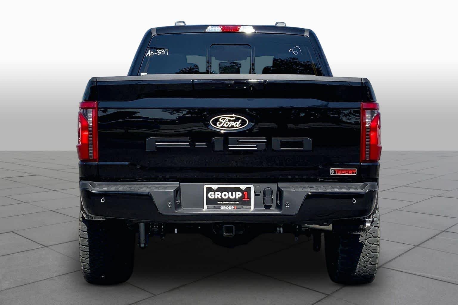 New 2026 Agate Black Metallic Ford XLT image 4