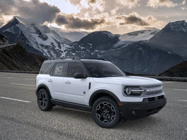 New 2026 White Metallic Ford Outer Banks image 7