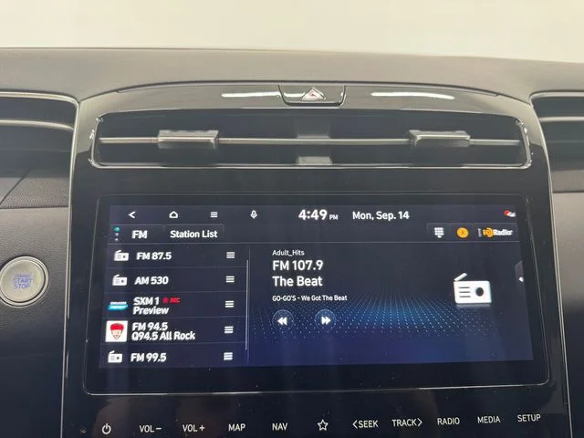 Used 2023 Serenity White Pearl Hyundai Limited image 31