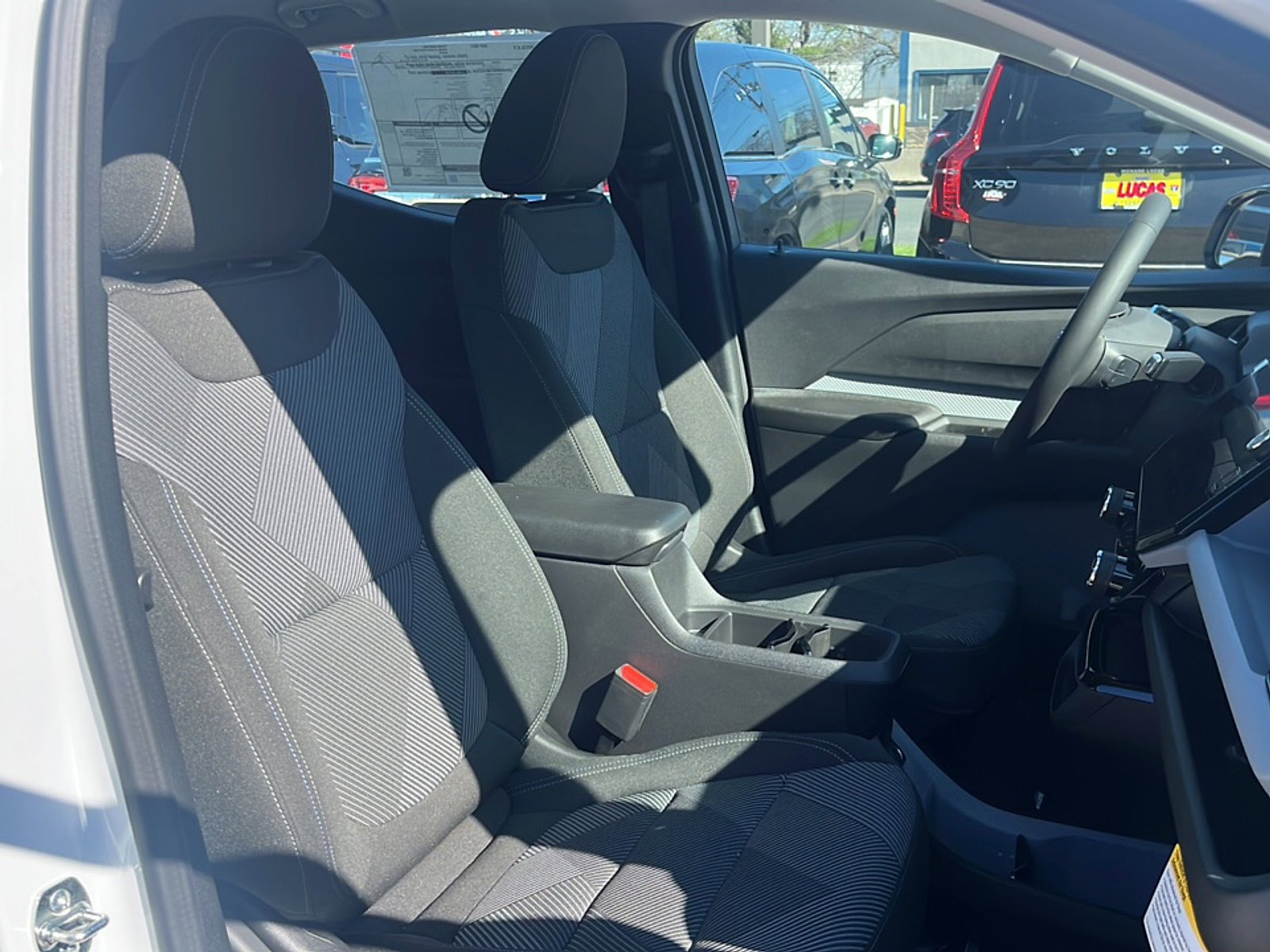 New 2027 Summit White Chevrolet LT image 13