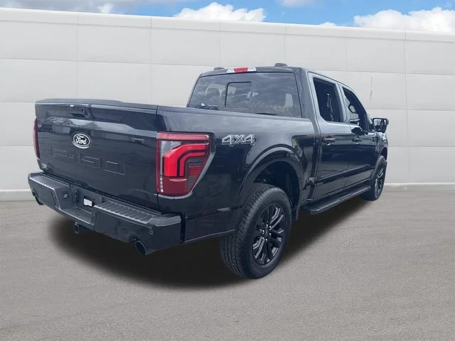 Used 2025 Black Ford Lariat image 5