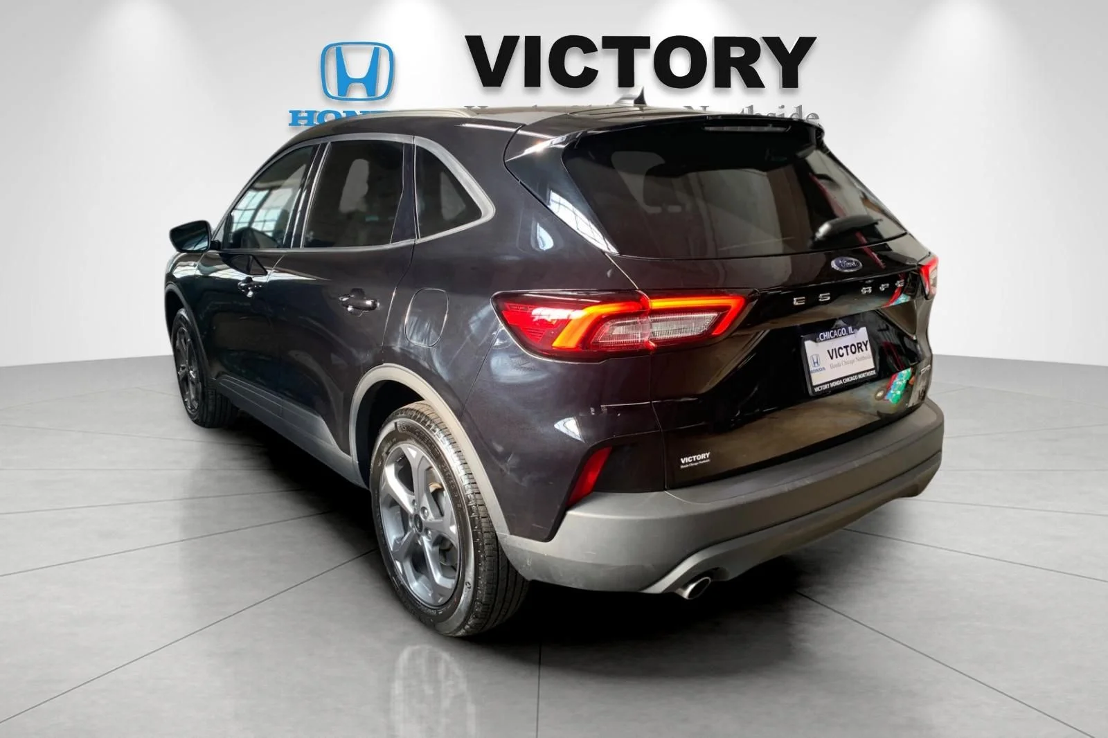 Used 2026 Black Metallic Ford ST-Line image 4