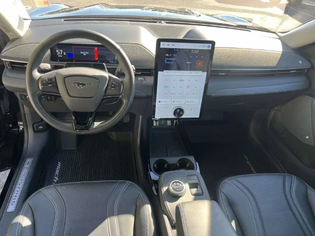 Used 2023 Black Ford Premium image 13