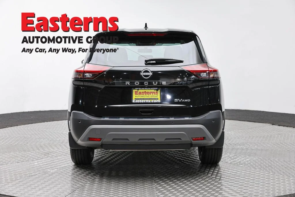 Used 2023 Black Nissan SV image 6