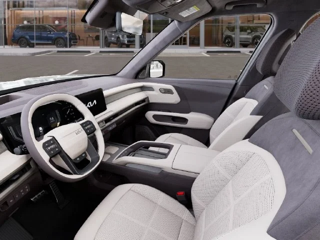 New 2027 White Kia SX Prestige image 17