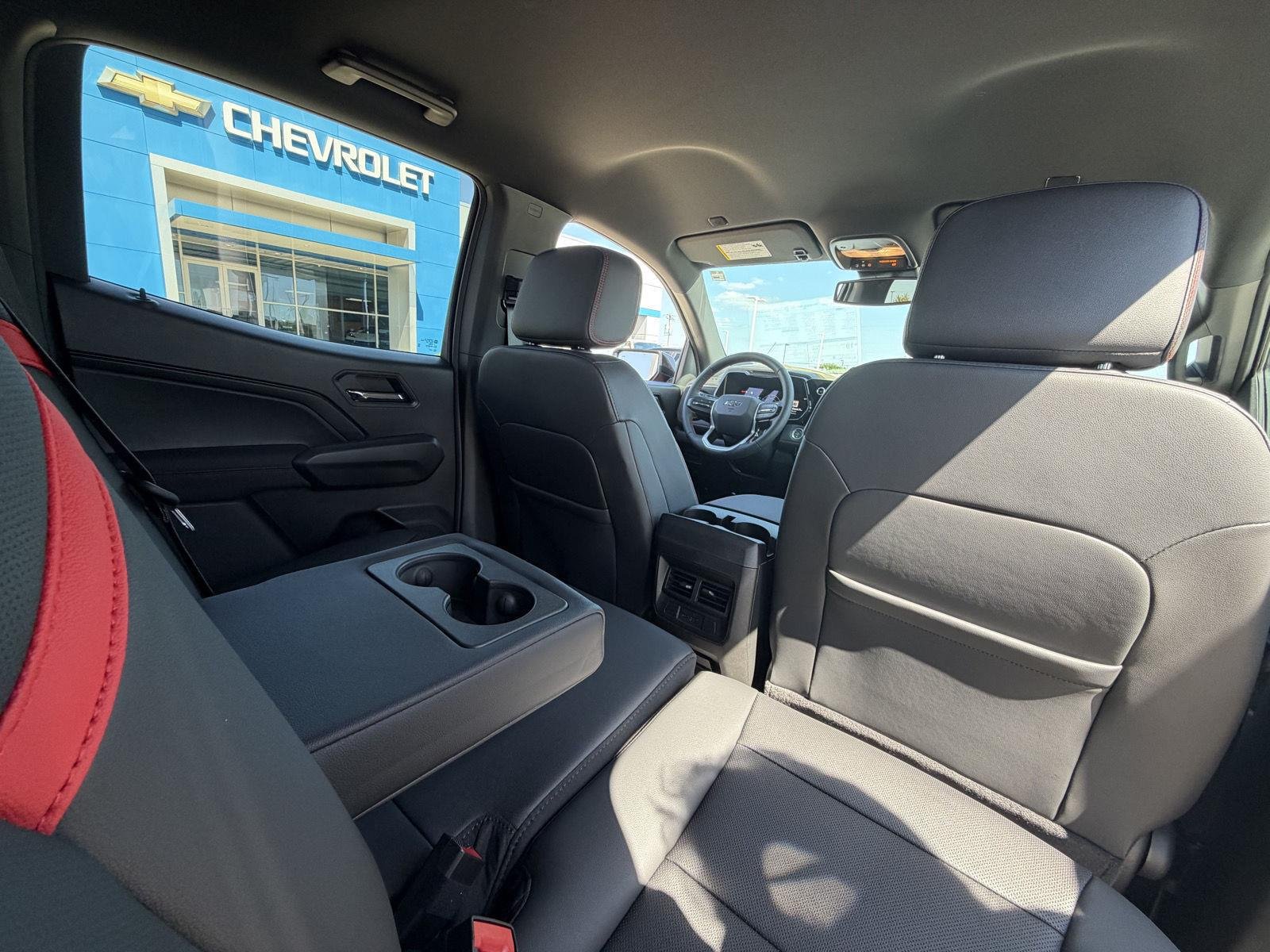 2026 Chevrolet Colorado Z71 - Photo 26