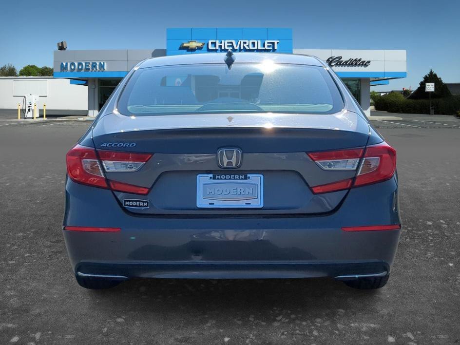 Used 2018 Modern Steel Metallic Honda EX-L Navi 1.5T image 3