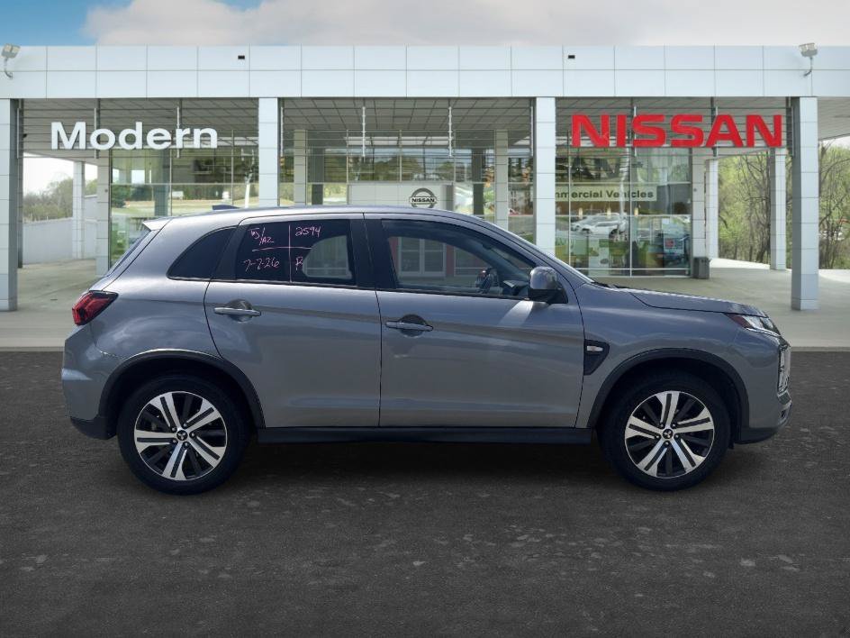Used 2021 Alloy Silver Metallic Mitsubishi ES image 7