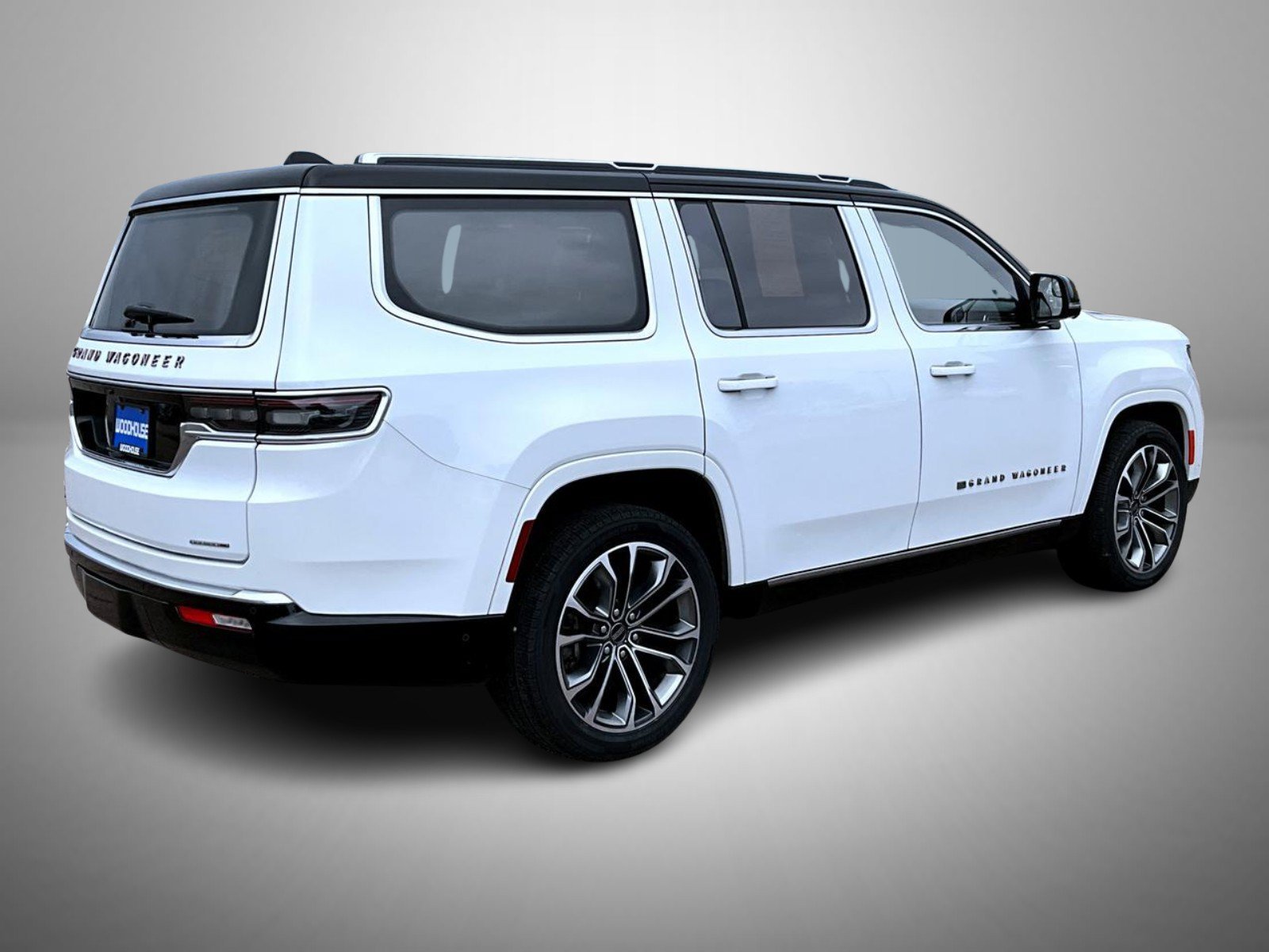 Used 2023 White Jeep Series III image 5
