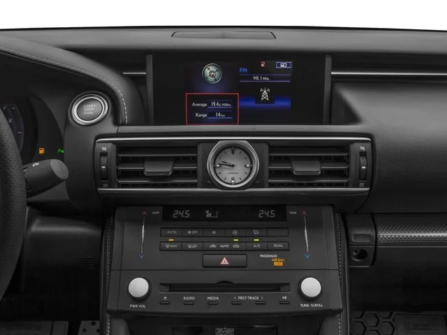 Used 2016  Lexus 350 image 9