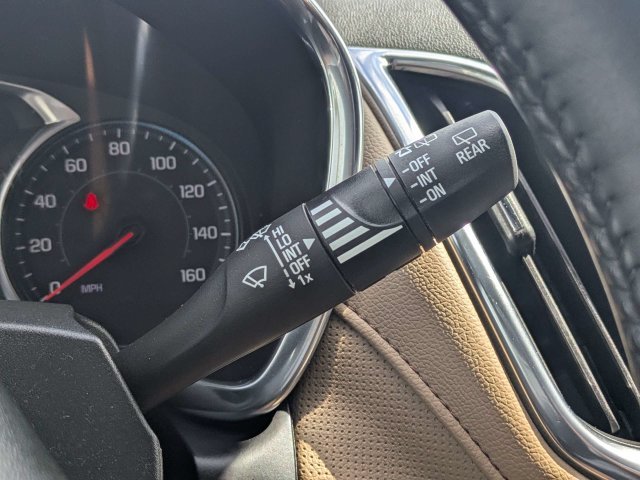 Used 2022 Pearl Chevrolet Premier image 29