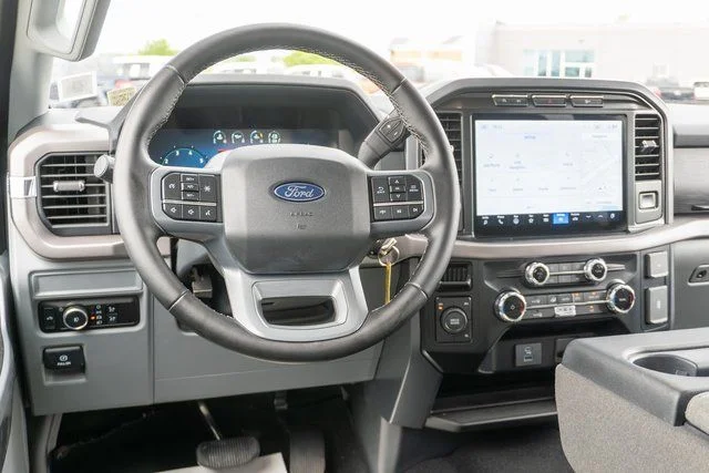 Used 2024 Black Ford XLT image 12