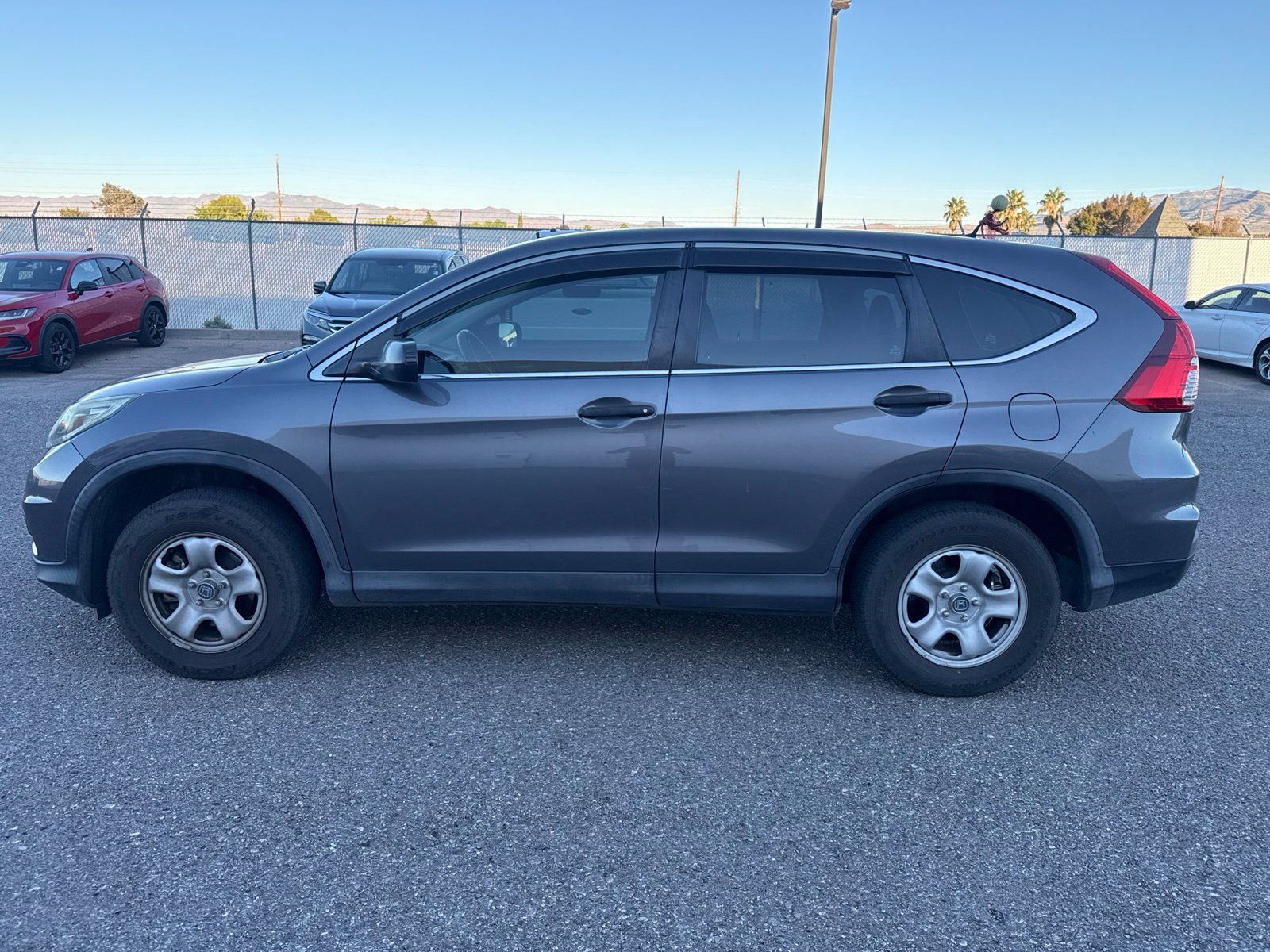 Used 2015  Honda LX image 2