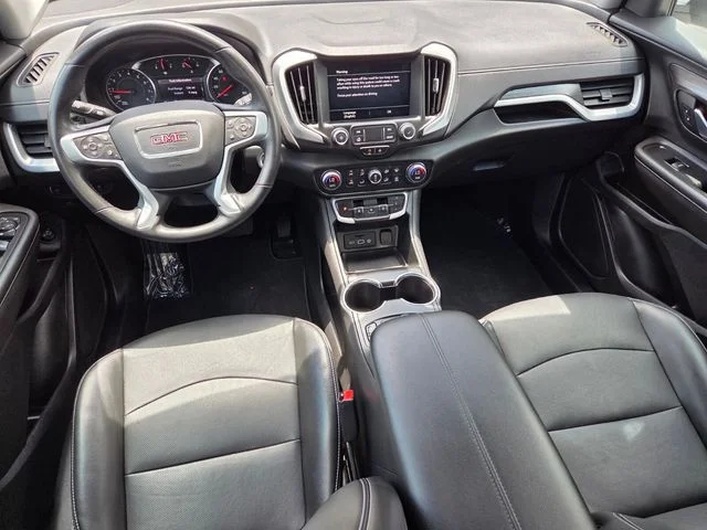 2022 GMC Terrain SLT - Photo 8