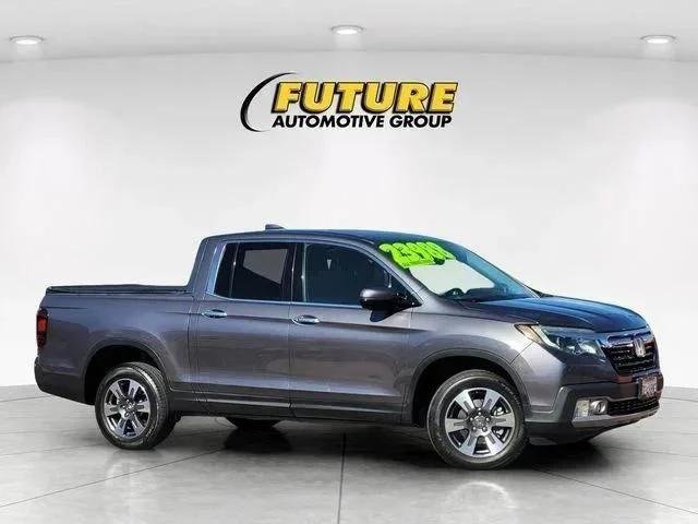 2019 Honda Ridgeline RTL-E AWD's photo