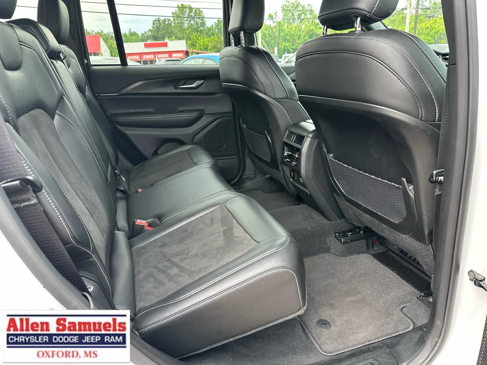 Used 2025 Bright White Clearcoat Jeep Altitude image 35