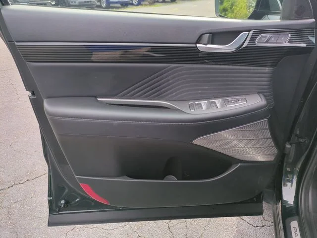 Used 2023 Green Hyundai Calligraphy image 12